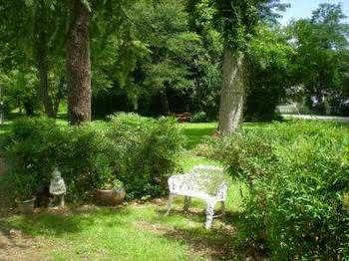 Oak Manor Inn Hartsville Exterior foto